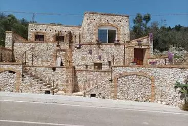 Turista apartmanok Villetta Cipolliane