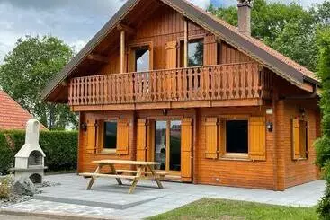 Apartamente turistice Chalet 6 Pers Independant Proche Centre Et Lac