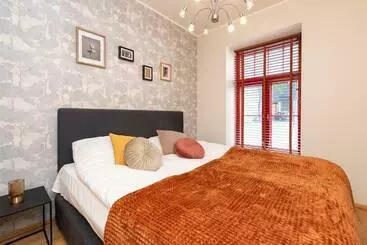 آپارتمان‌های توریست‌ها Stylish Apartment With Parking In Telliskivi