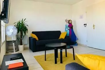 ツーリストアパートメント L Appartement Du Roi Lion L 8 Pers L Proche De Disney