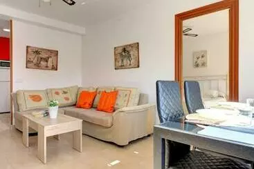 Turistihuoneistot Apartamento Andalucia