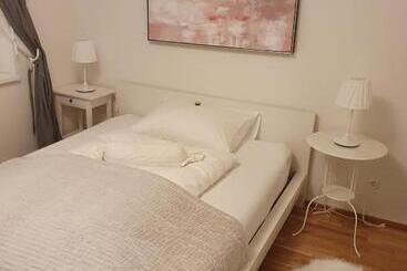 Turist apartmanları Augarten Apartment