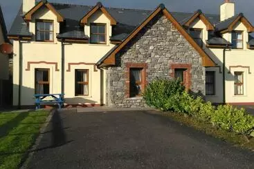 Appartements touristiques Tranquil Sea View In Kenmare