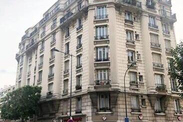 Tourist flats Confortable 3 Pieces, Capitale Paris