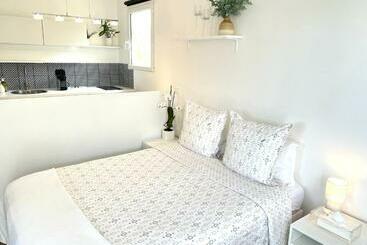 شقق خاصة سياحية Cosy Studio With Garden And Free Parking   La Turbie