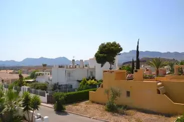 ツーリストアパートメント Calle Pluton 77