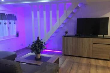 דירות לתיירים Appartement Le Nid Des Petites Cigognes