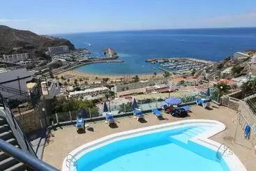 Turist apartmanları Avenida De La Cornisa 11