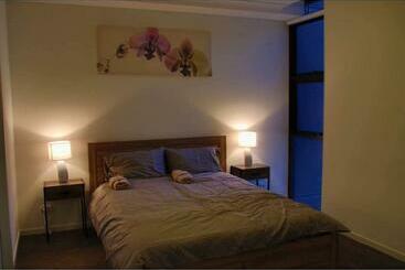 דירות לתיירים Liverpool New Apt 2br And 2bath