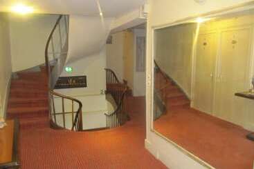 酒店 De La Banniere De France