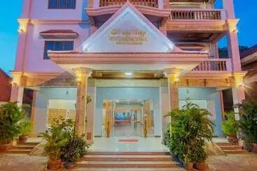 Отель Dv Angkor Villa