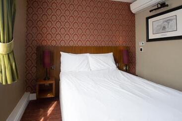 Hotel The Romany Rye Wetherspoon