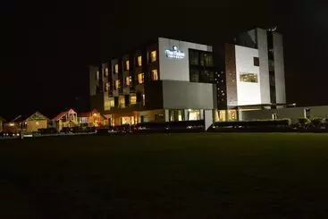 Hotel The Divine Resort