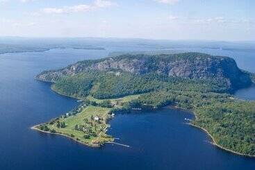 בית מלון כפרי Greenville Inn At Moosehead Lake