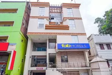 Fabhotel Ess Paradise   Nr Bus Stand