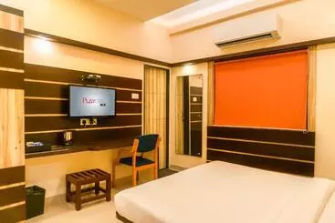 Playotel Inn Golden Treat