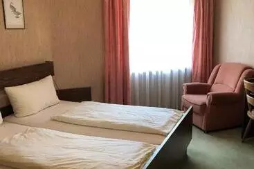 Hotelli Gästehaus Rehwinkel