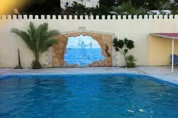 בית מלון כפרי Achlia