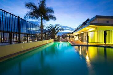 בית מלון כפרי Yha Brisbane City