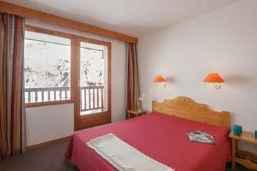 호텔 Résidence Pierre & Vacances Les Valmonts