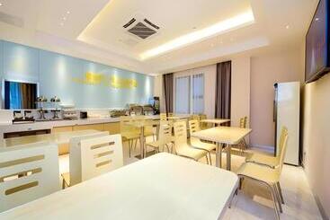 هتل City Comfort Inn Chongqing Shapingba Sanxia Square