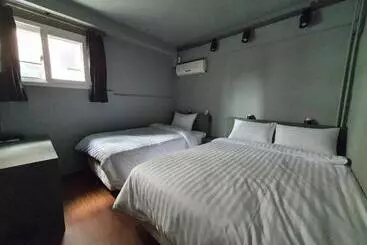 Hotel Daljee Guesthouse