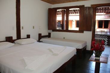 هتل Pousada Canoas