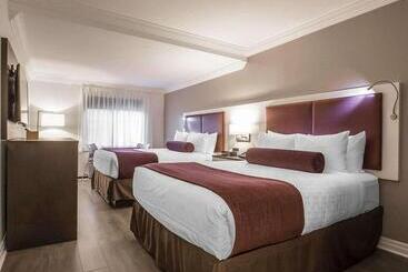 The Saint James Hotel, Ascend Hotel Collection