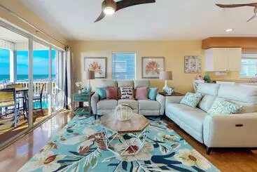 ホテル Sea Isle Villas F