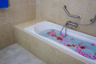 پانسیون Palm Residence