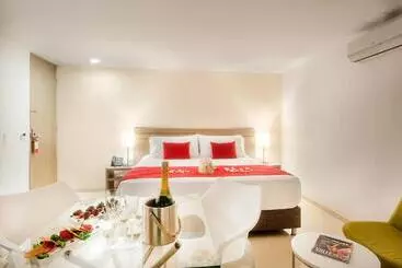 Hôtel Ms Ciudad Jardin Plus