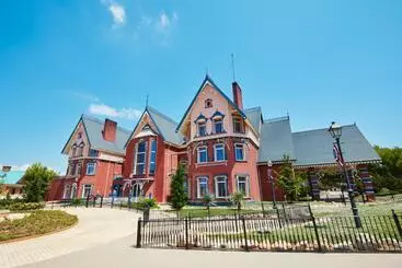 Hotel Mansion de Lucy  Includes Portaventura Park & Ferrari Land Tickets