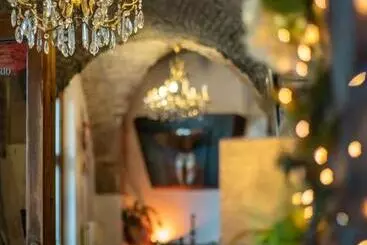 Pensió Rooms Relais Art Borgocastello3