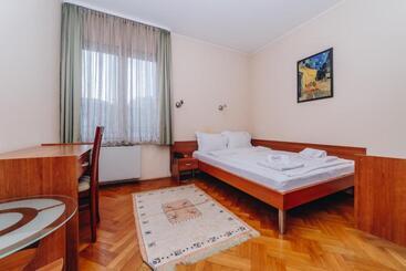 هتل Madison Kragujevac