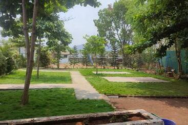 Отель Metro Palace Resort