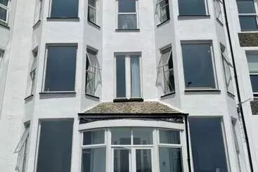 Majatalo Môr Heli Guest House Criccieth