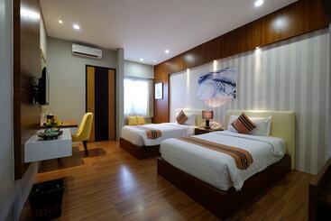 호텔 Taman Dayu Golf Club And Resort