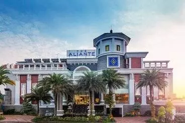 Hotell Aliante Malang