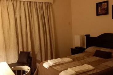 ベッドアンドブレックファースト Hospedaje Del Paseo