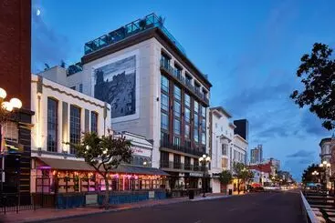 Ac Hotel By Marriott San Diego Downtown Gaslamp Quarter