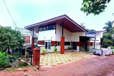 Hotel Coorg Vismaya Resort