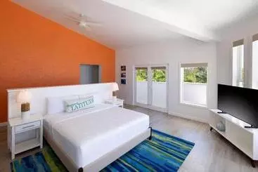 ホテル Margaritaville Beach Resort Ambergris Caye   Belize