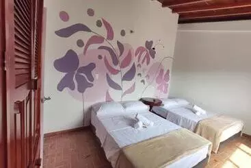 Pensione Hostal Colors