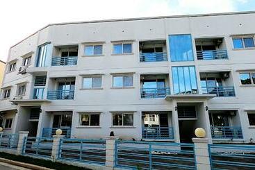 Aparthotel Clark Sky Condo