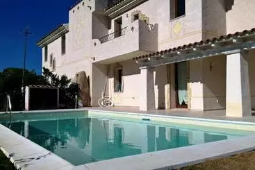 Pensão Santeodoro Exclusive Rooms   Castle Holidays