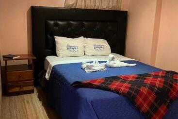 هتل Muevete Por Vargas