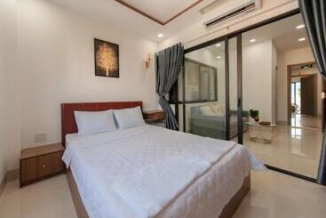 Uy Dương Hotel & Apartment   Nha Trang