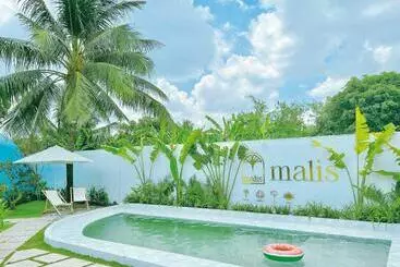 تختخواب و صبحانه Malis Homestay