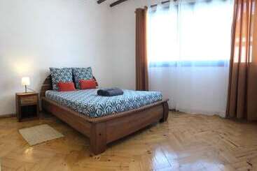 پانسیون Joyau Secret # Jardin # Piscine # Prox Centre Ville