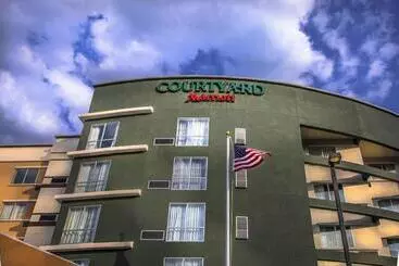 Hotelli Courtyard By Marriott Charleston Downtown/civic Center